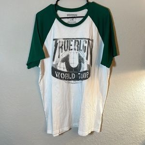 True Religion White and green stencil tour Crew neck size xxl